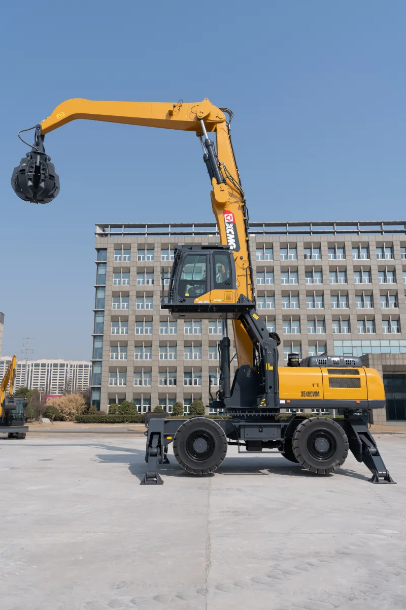 Экскаватор-перегружатель XE480WM: фотография 3