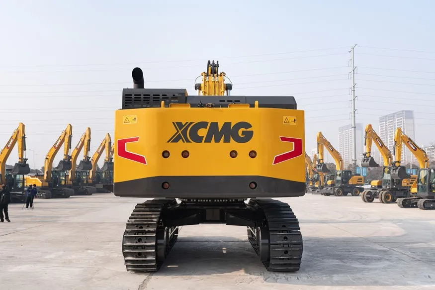 Экскаватор гусеничный XE700GK: фотография 7